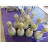 Image 3 : LOT OF 10 BOWLING PINS