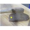 Image 2 : BROAD AXE (35.5" HANDLE, 11" AXE HEAD)