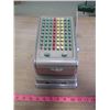Image 1 : CHEQUE MACHINE (VINTAGE)