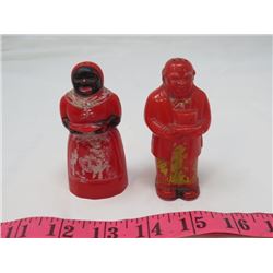 SALT AND PEPPER SHAKERS (VINTAGE) *AFRICANA* (PLASTIC)