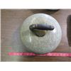 Image 2 : CURLING STONE