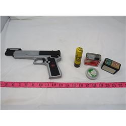 BB GUN (CROSMAN) *CROSSMAN REPEATER* (.177 CAL, WITH BB'S)