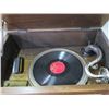Image 3 : GRAMAPHONE (TABLE TOP) *NEW PHONOLA* (21.5" X 13" X 17")