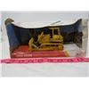 Image 4 : JOHN DEERE TOY LOT (850C CRAWLER DOZER, 544G WHEEL LOADER)
