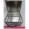 Image 3 : HOCKEY LUNCH BOX (TIN) *UPPER DECK-1999*