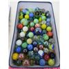 Image 3 : 2 TINS WITH MARBLES