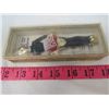 Image 2 : LOT MISC COLLECTIBLES (BOZO THE CLOWN, 'CAN CAN' OPENER, CORK SCREW LADY LEG)