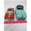 Image 2 : LOT OF 2 VEHICLES (FIRE DEPARTMENT & TEAL CAR)