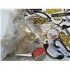 Image 5 : LOT OF HARDWARE (HANDLES, ETC)