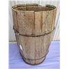 Image 1 : WOOD BARREL NAIL KEG