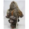 Image 6 : LOT OF 2 DOLLS (TRADITIONAL ABORIGINAL CLOTHES) *REAL FUR AND LEATHER* (COME WITH STANDS) *13" TALL*