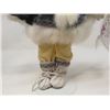Image 8 : LOT OF 2 DOLLS (TRADITIONAL ABORIGINAL CLOTHES) *REAL FUR AND LEATHER* (COME WITH STANDS) *13" TALL*