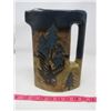 Image 1 : POTTERY VASE (EAGLE) *10" T X 7" L X 2.5" W*