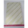 Image 1 : COMB AND BRUSH "DRESSER SET" *MISSING COMB AND MIRROR* (COMES IN ORIGINAL PACKAGING)