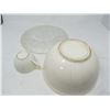 Image 2 : LOT INCLUDING A SERVING TRAY, BOWL AND CREAMER