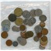 Image 2 : LOT OF 46 ASSORTED WORLD COINS (VARIOUS YEARS, COUNTRIES AND DATES)