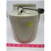 Image 4 : LOT OF 2 CROCKS - ONE 1 GALLON, ONE 2 GALLON *SOME CHIPS*