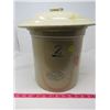 Image 1 : 2 GALLON CROCK W/ LID (MEDALTA) *SOME CHIPS*