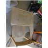 Image 3 : DESK