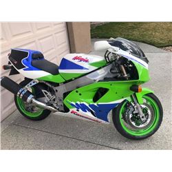 EXCLUSIVE MOTORCYCLE COLLECTION 1993 KAWASAKI ZX7M RR NINJASHOW ROOM RARE