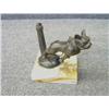 Image 1 : Un sujet en bronze patiné représentant un bouledo