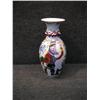 Image 1 : Un vase en porcelaine de Vienne, signé: "Fr. Zulo