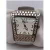 Image 5 : MARY KAY WRIST WATCH, ROXY, ANNE KLEIN II,
