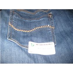 SANTANA JEANS SIZE 18