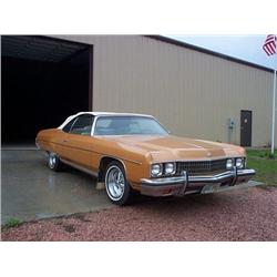 1973 CHEVROLET CAPRICE CONVERTIBLE, CARMEL WITH WHITE C