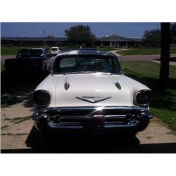 1957 CHEVROLET 4DR SEDAN, WHITE, NICE DRIVER, NICE CAR,