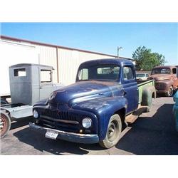 1952 INTERNATIONAL PICKUP