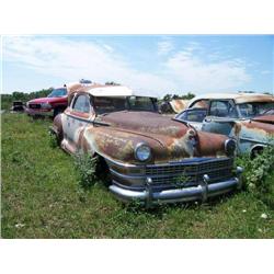 1948 CHRYSLER 2DR COUPE, WHITE, INTERIOR BAD, COM