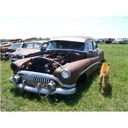 1952 BUICK 88, 4DR, INTERIOR BAD, CMPLETE, NO HOO