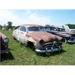 1950 HUDSON 2DR, INTERIOR BAD, COMPLETE, HAS RUST