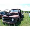 Image 2 : 1950 FORD PICKUP FOR PARTS