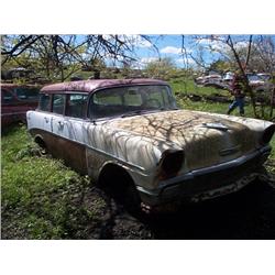 CHEVROLET 4DR STATIONWAGON.