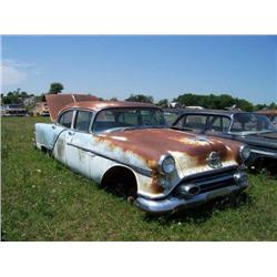 1954 OLDSMOBILE 88 4DR POST
