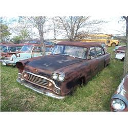 CHECKER CAB, 4DR, COMPLETE, INTERIOR THERE, BUT R
