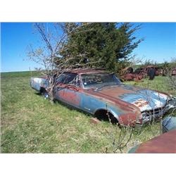 1960'S OLDSMOBILE DYNAMIC 88 2DR HARD TOP