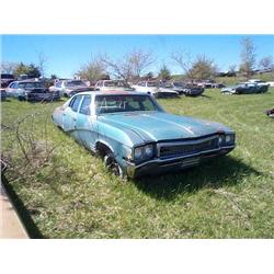 1968 BUICK SKYLARK 4DR POST, COMPLETE, INTERIOR O