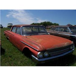 1961 FORD 4DR