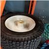 Image 2 : 4 RUBBER TIRES 13 x 5-6