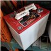 Image 1 : 6 VOLT US BATTERY MANUFACTURING CO DEEP CYCLE BATTERY