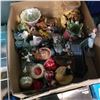 Image 3 : 2 TRAYS OF LIGHTS, LIGHT BULBS, AND COLLECTIBLES
