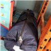 Image 3 : 4 PERSON TENT AND COLEMAN FLOATING MATTRESS NEW IN BOX