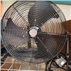 Image 3 : COMMERCIAL FAN AND WINDOW FAN