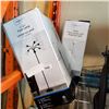 Image 1 : 2 MAINSTAYS LAMPS IN BOX