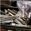Image 3 : TRAY OF TOOLS AND SOCKETS