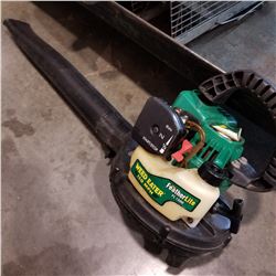 WEEDEATER FEATHERLITE GAS POWERED BLOWER