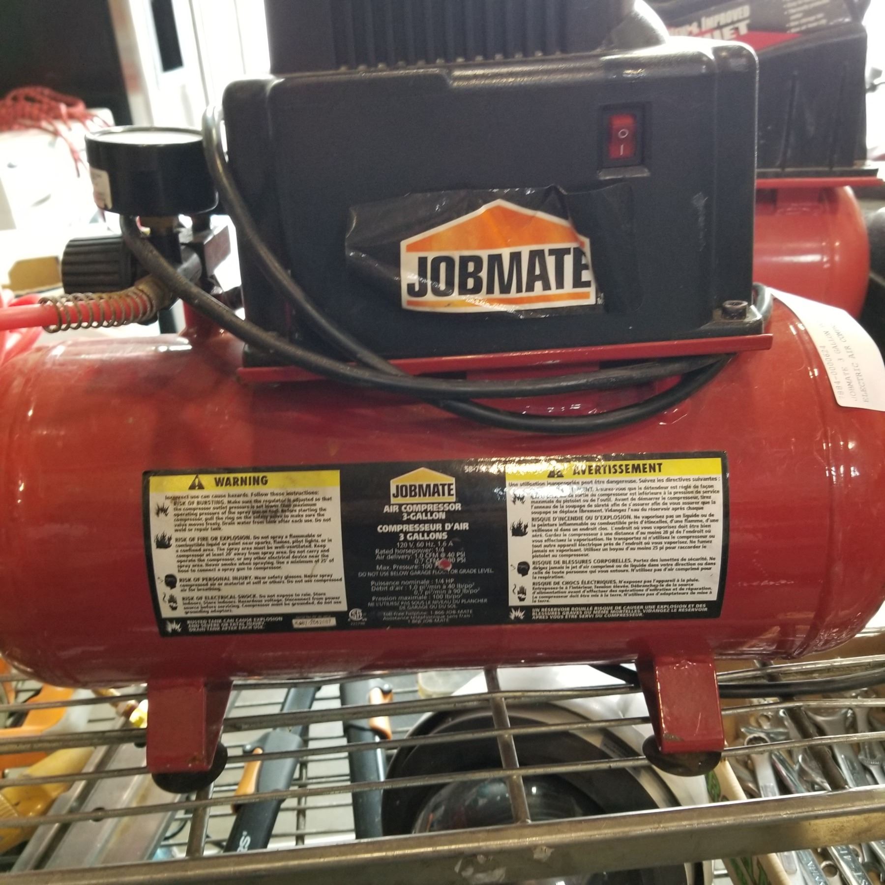 JOBMATE 3 GALLON PORTABLE ELECTRIC AIR COMPRESSOR JOBMATE 3 GALLON PORTABLE ELECTRIC AIR COMPRESSOR